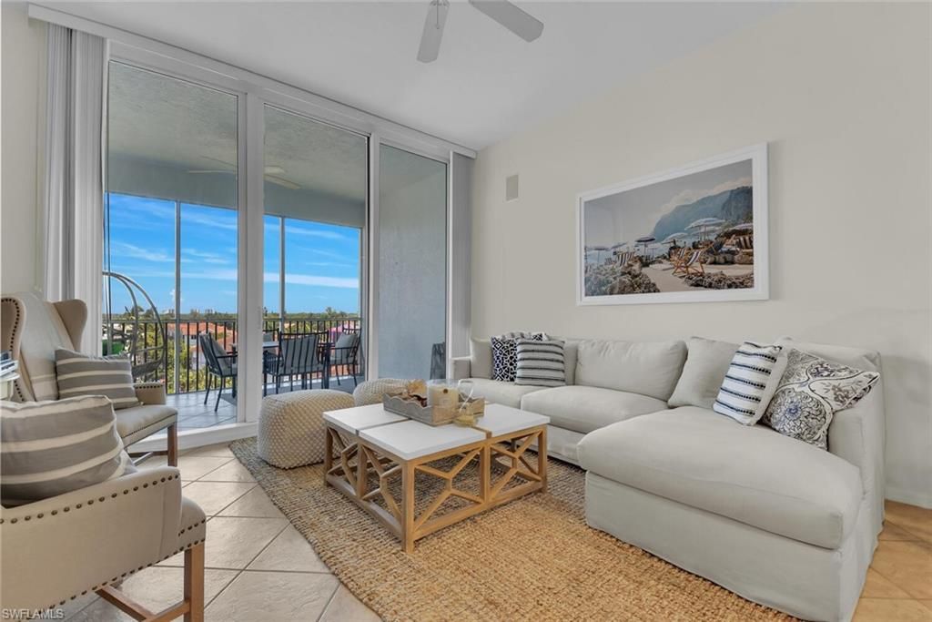 450 Launch CIR 602, Naples, FL 34108