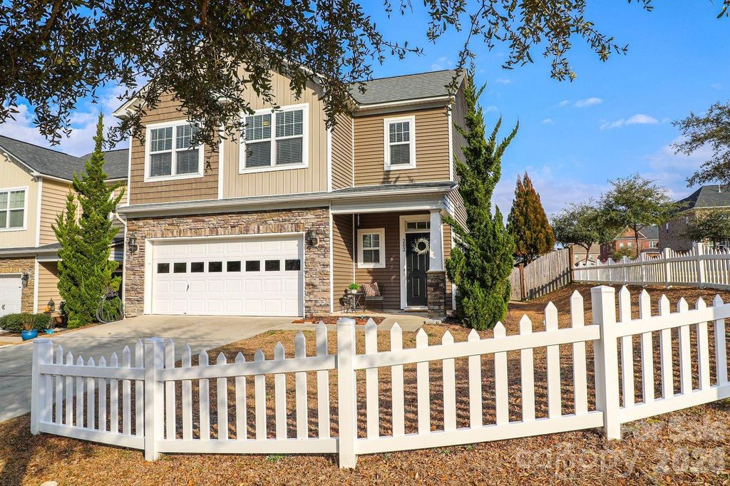202 Penwood Lane, Lexington, SC 29072