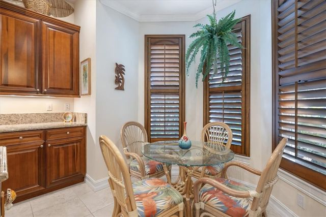 2830 Saint Barts Square, Vero Beach, FL 32967