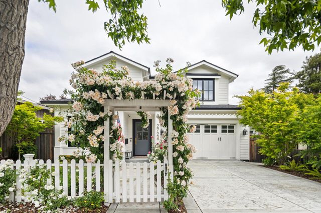 2724 Eaton Avenue, San Carlos, CA 94070