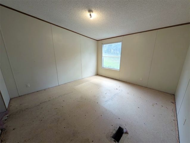 12346 Riggs Lane, Lead Hill, AR 72644