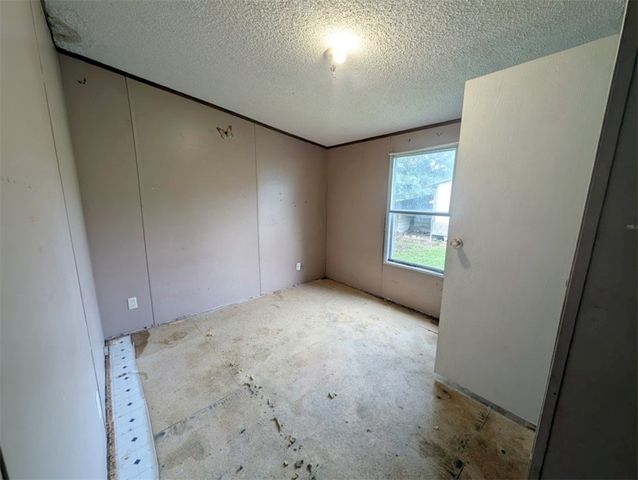 12346 Riggs Lane, Lead Hill, AR 72644