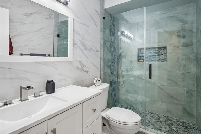 10102 Laingtree Drive, Dallas, TX 75243