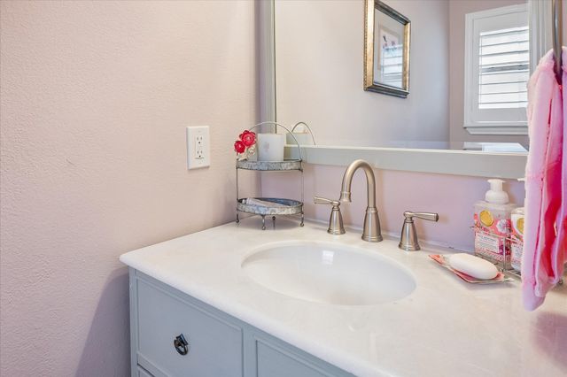 10102 Laingtree Drive, Dallas, TX 75243