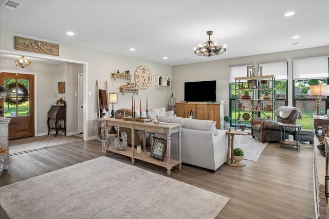 10102 Laingtree Drive, Dallas, TX 75243