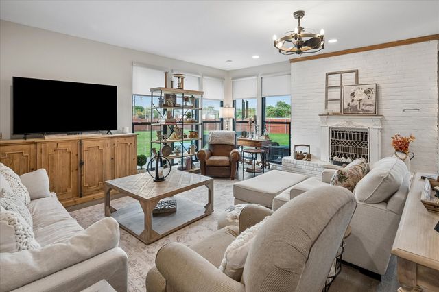 10102 Laingtree Drive, Dallas, TX 75243