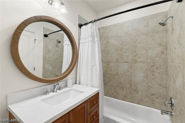 7797 Bristol CIR, Naples, FL 34120