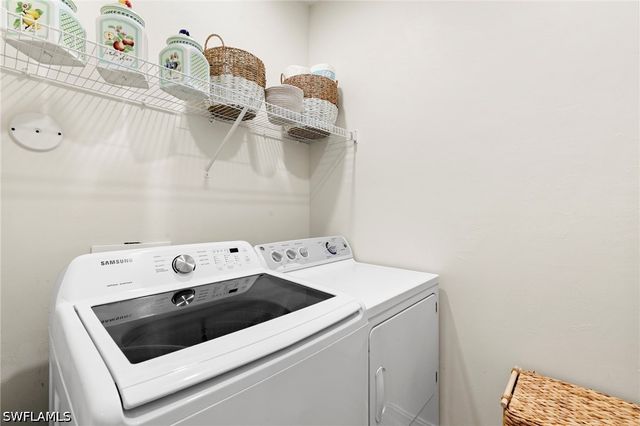 7797 Bristol CIR, Naples, FL 34120