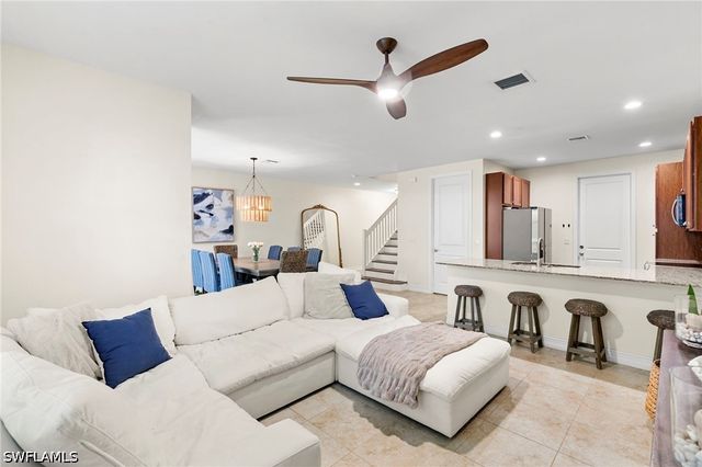 7797 Bristol CIR, Naples, FL 34120