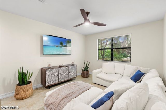 7797 Bristol CIR, Naples, FL 34120