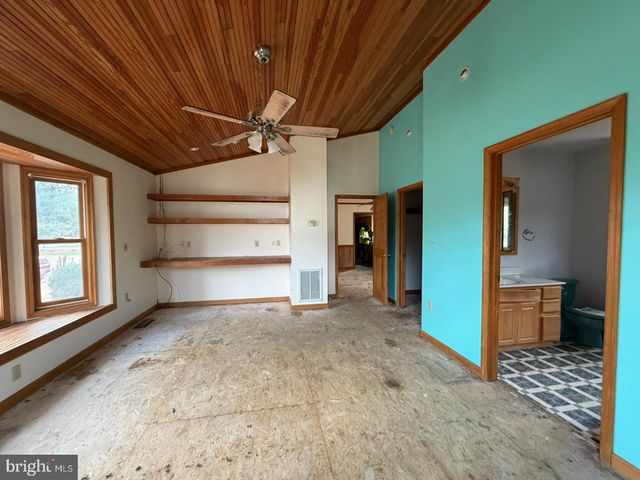 30827 WARD RD, Salisbury, MD 21804