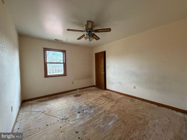 30827 WARD RD, Salisbury, MD 21804