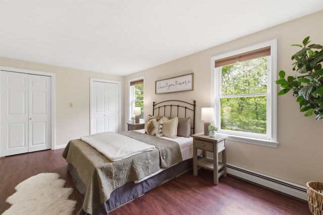 21 Sullivan Court, Salem, NH 03079