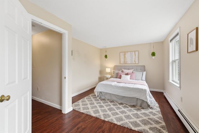 21 Sullivan Court, Salem, NH 03079