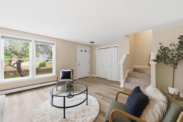 21 Sullivan Court, Salem, NH 03079