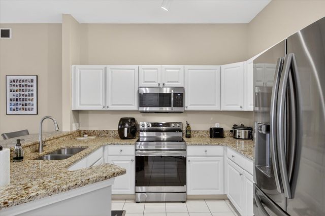 1089 Joyce Lane 88, Scio Twp, MI 48103