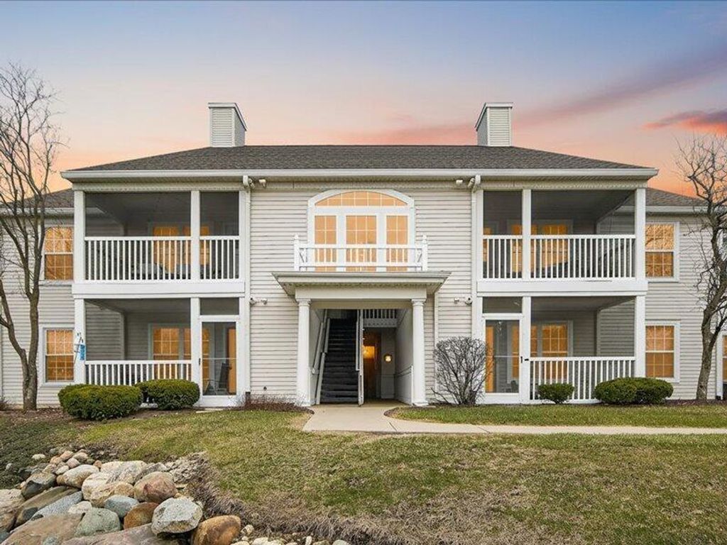 1089 Joyce Lane 88, Scio Twp, MI 48103