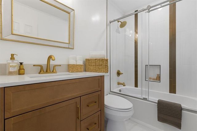 5250 Forest Down Lane, Atlanta, GA 30349