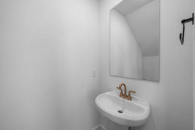 1302 Shaded Rock Drive, Missouri City, TX 77459