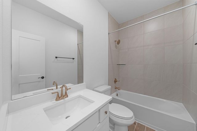 1302 Shaded Rock Drive, Missouri City, TX 77459