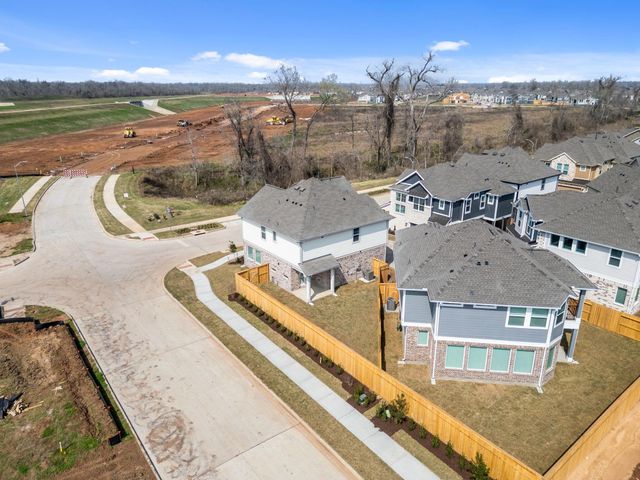 1302 Shaded Rock Drive, Missouri City, TX 77459