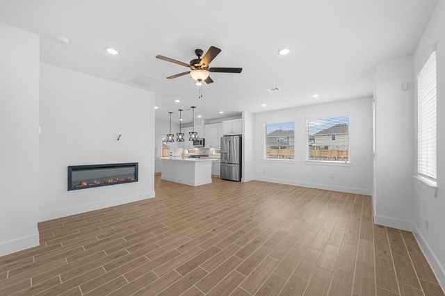 1302 Shaded Rock Drive, Missouri City, TX 77459