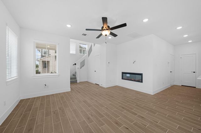 1302 Shaded Rock Drive, Missouri City, TX 77459