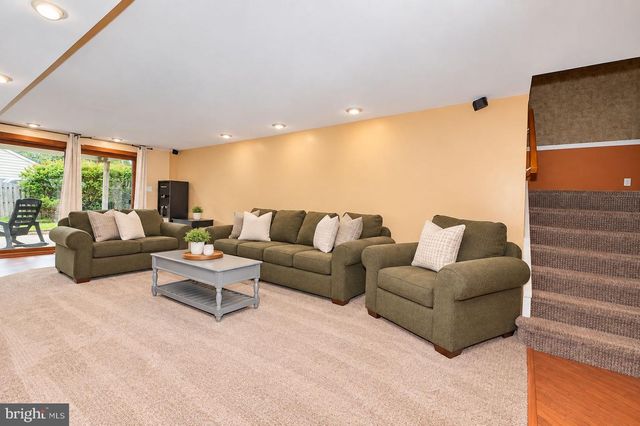 1911 BRIDGETOWN PIKE, Feasterville Trevose, PA 19053