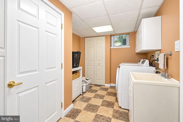1911 BRIDGETOWN PIKE, Feasterville Trevose, PA 19053