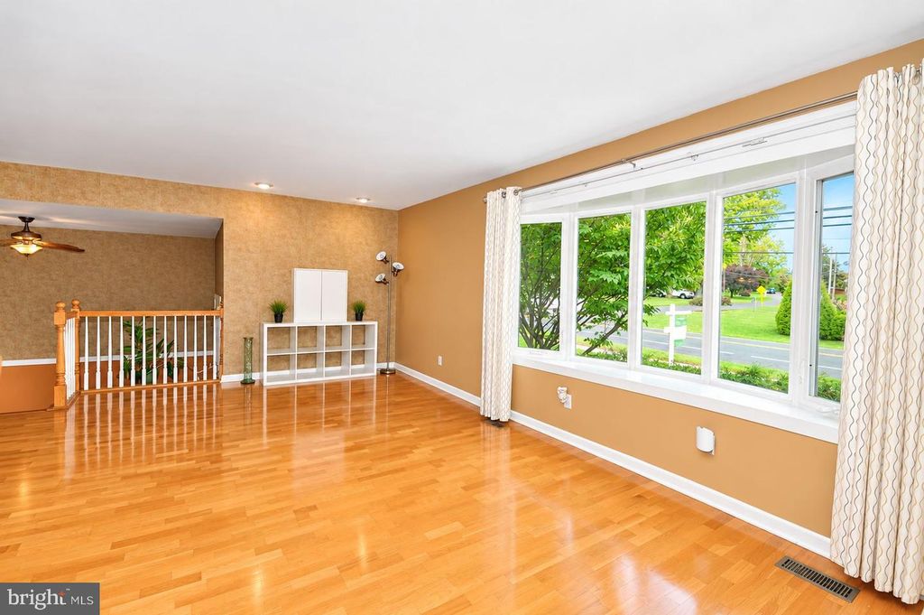 1911 BRIDGETOWN PIKE, FEASTERVILLE TREVOSE, PA 19053 — photo 3