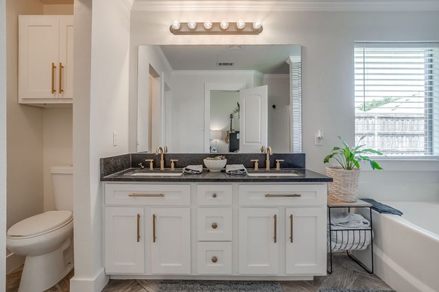 620 Marybeth Drive, Burleson, TX 76028