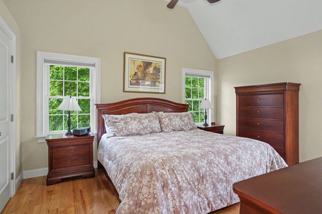 4 N Pleasant St 4, Natick, MA 01760