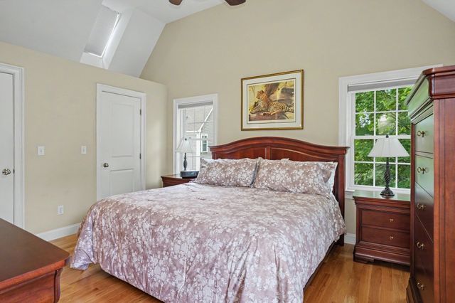 4 N Pleasant St 4, Natick, MA 01760