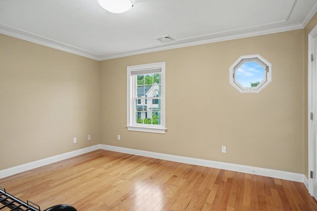4 N Pleasant St 4, Natick, MA 01760