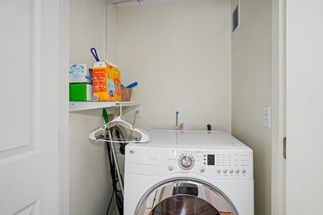 4 N Pleasant St 4, Natick, MA 01760