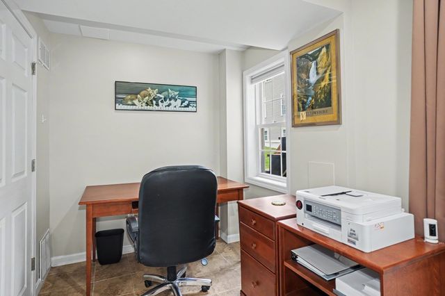 4 N Pleasant St 4, Natick, MA 01760