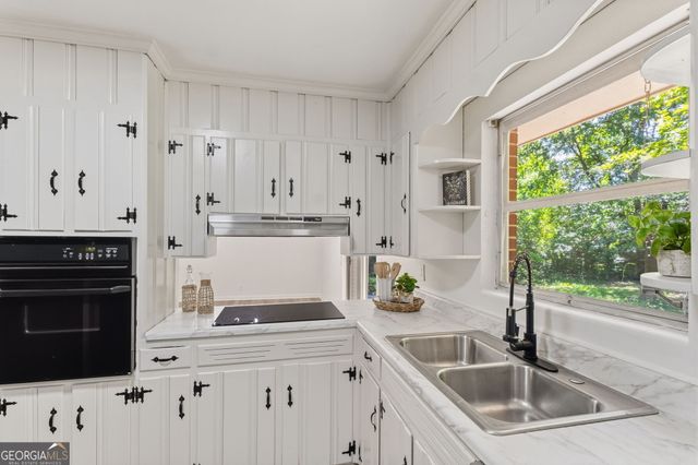 1432 Duncan Avenue, Perry, GA 31069