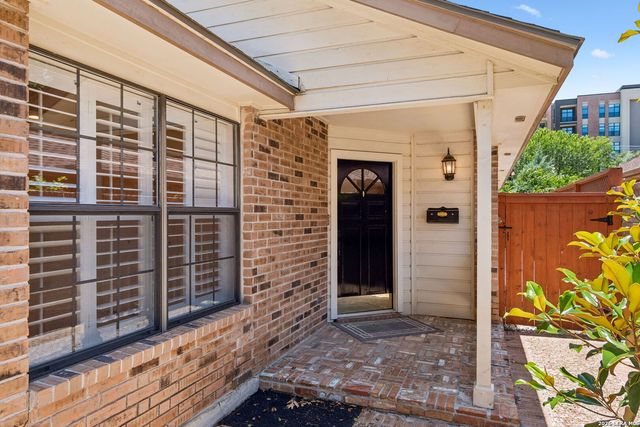 106 Hiler, San Antonio, TX 78209