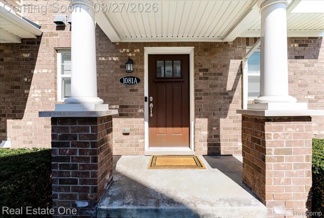 1081 N Sherman Drive, Royal Oak Charter Township, MI 48067