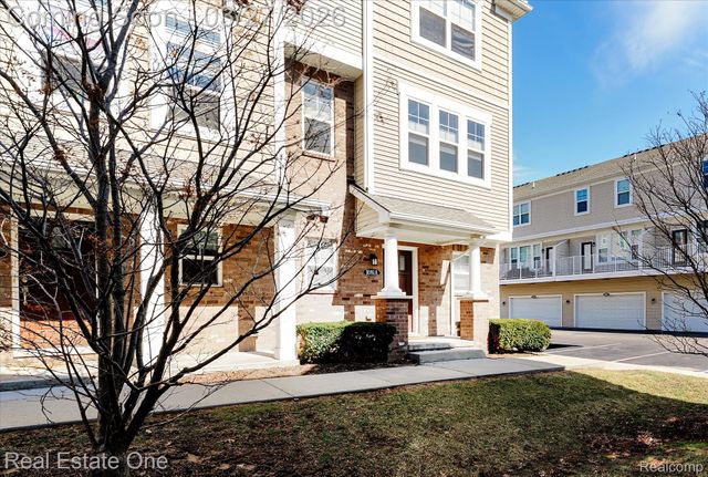 1081 N Sherman Drive, Royal Oak Charter Township, MI 48067