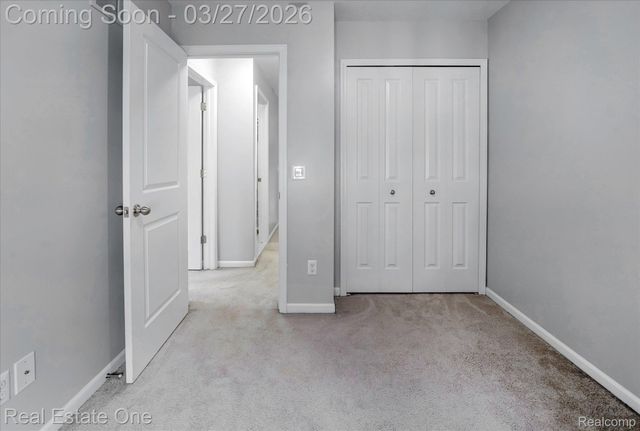 1081 N Sherman Drive, Royal Oak Charter Township, MI 48067