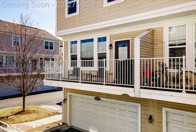 1081 N Sherman Drive, Royal Oak Charter Township, MI 48067