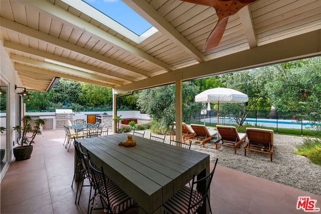 20337 Alerion Place, Woodland Hills, CA 91364