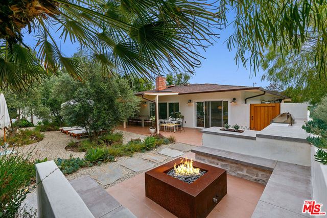 20337 Alerion Place, Woodland Hills, CA 91364