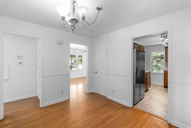 2060 S Old Manor Rd, Wichita, KS 67218