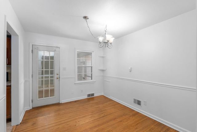 2060 S Old Manor Rd, Wichita, KS 67218