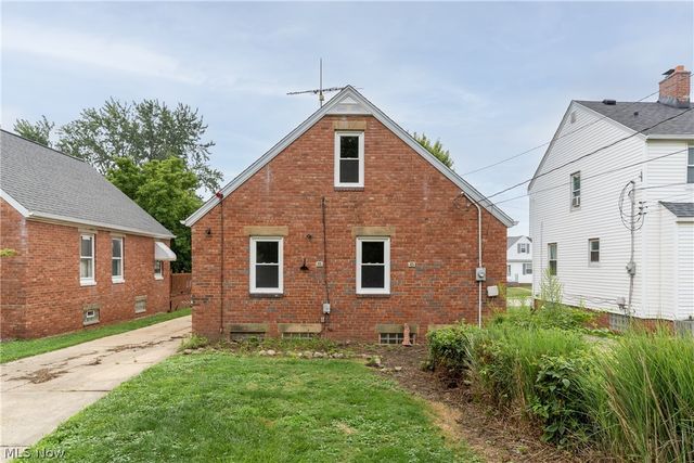 10201 Grace Avenue, Garfield Heights, OH 44125