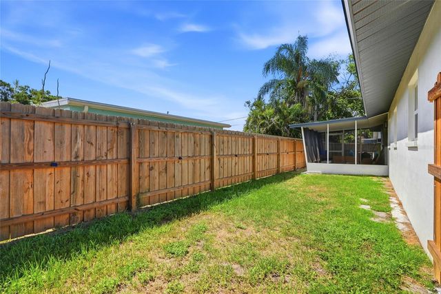 2117 N HERCULES AVENUE, Clearwater, FL 33763