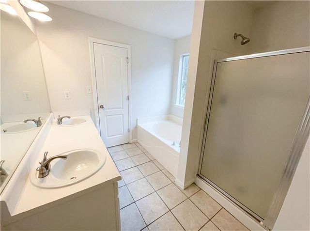 169 Manley Drive, Hampton, GA 30228