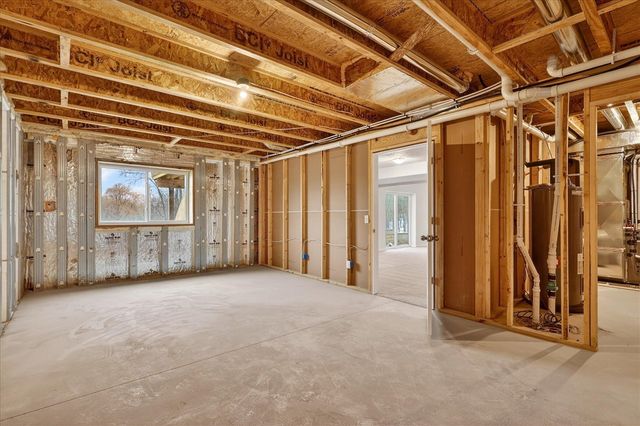 3575 13 Mile Road, Rockford, MI 49341